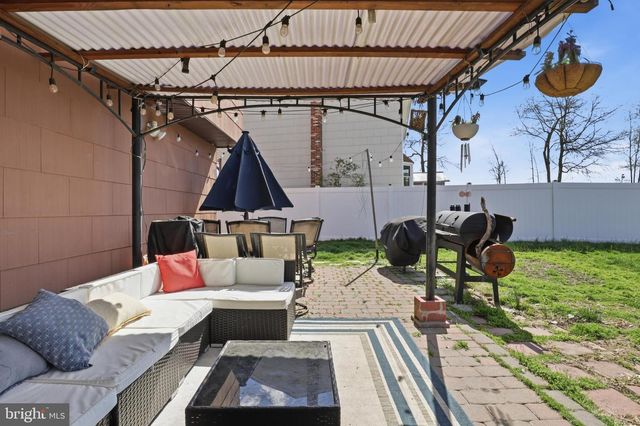 3 BETH ANN, Ewing, NJ 08638