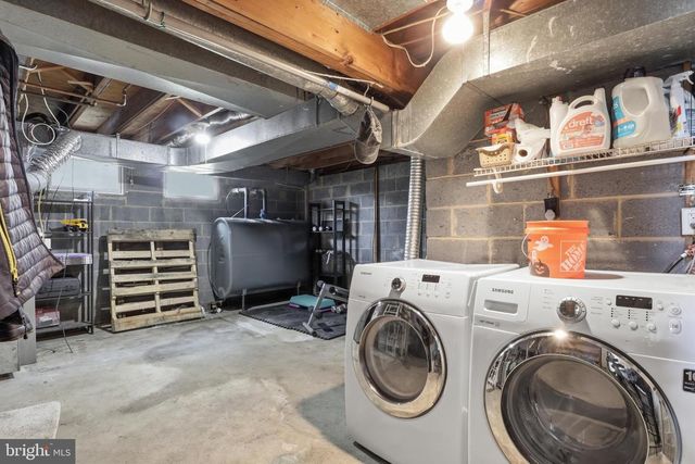 3 BETH ANN, Ewing, NJ 08638