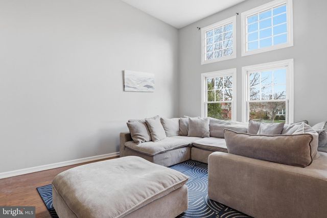 3 BETH ANN, Ewing, NJ 08638