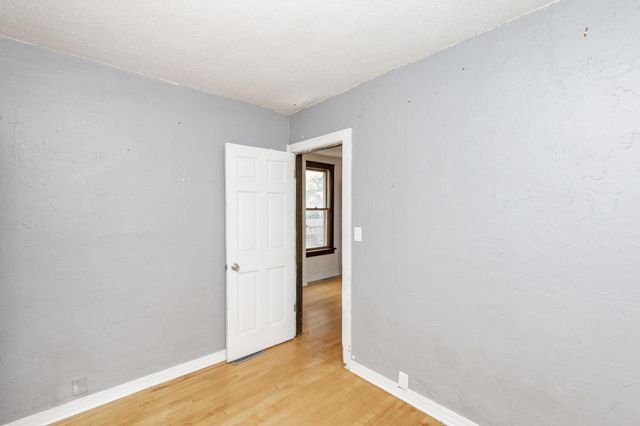 723 6th Avenue N, Fargo, ND 58102