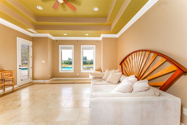 223 E Bay Drive, Bridgeport, TX 76426