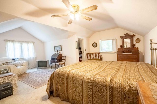 244 Griffin Road, Grants Pass, OR 97526
