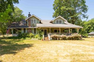 244 Griffin Road, Grants Pass, OR 97526
