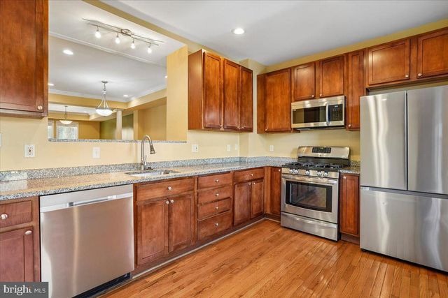 415 EMERSON ST NW, Washington, DC 20011