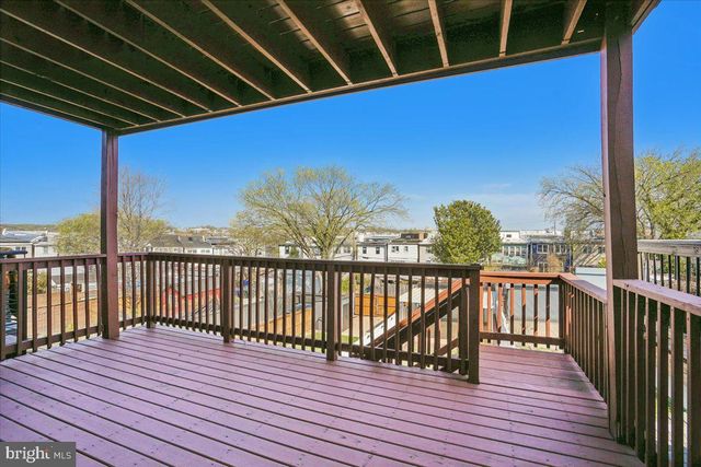 415 EMERSON ST NW, Washington, DC 20011