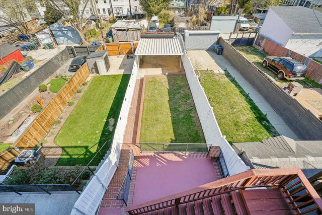 415 EMERSON ST NW, Washington, DC 20011