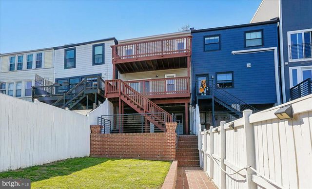 415 EMERSON ST NW, Washington, DC 20011