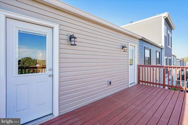 415 EMERSON ST NW, Washington, DC 20011