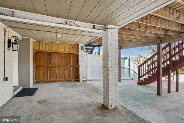 415 EMERSON ST NW, Washington, DC 20011