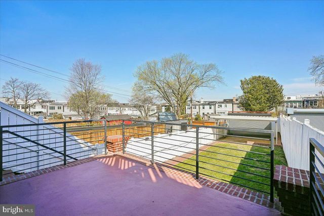 415 EMERSON ST NW, Washington, DC 20011