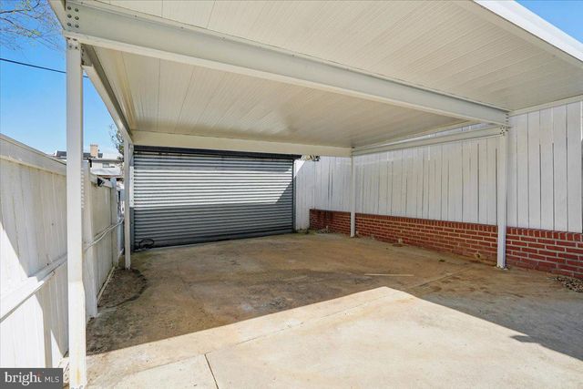 415 EMERSON ST NW, Washington, DC 20011