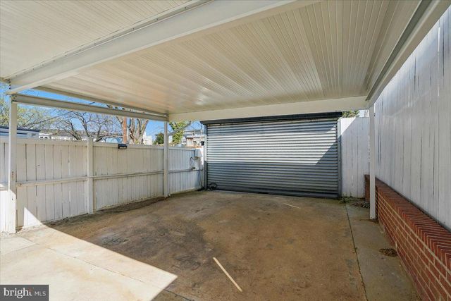 415 EMERSON ST NW, Washington, DC 20011