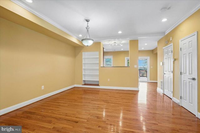 415 EMERSON ST NW, Washington, DC 20011