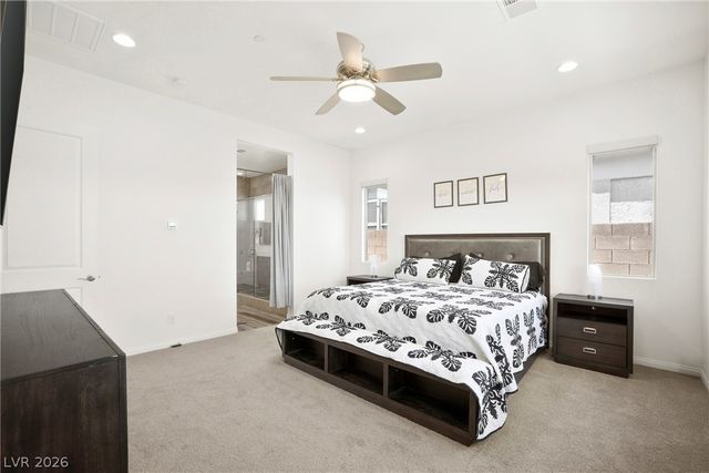382 Nine Mile Creek Drive, Las Vegas, NV 89138
