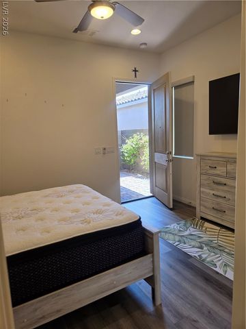382 Nine Mile Creek Drive, Las Vegas, NV 89138