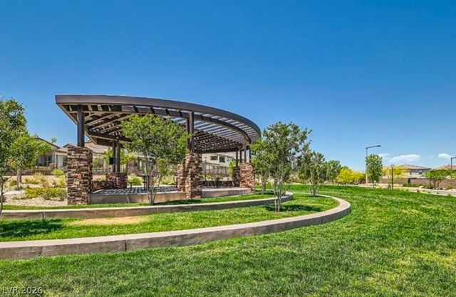 382 Nine Mile Creek Drive, Las Vegas, NV 89138