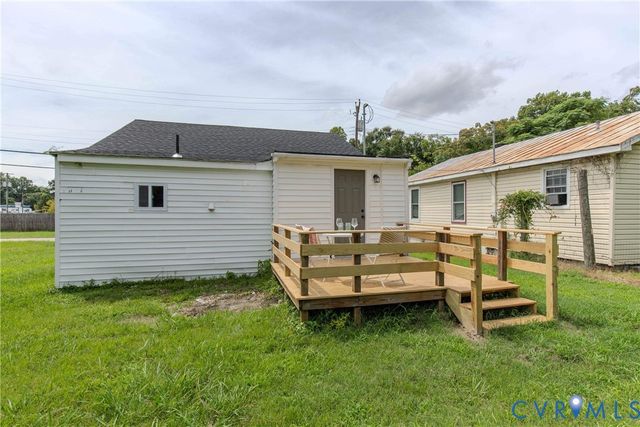 219 Nansemond St, Petersburg, VA 23803