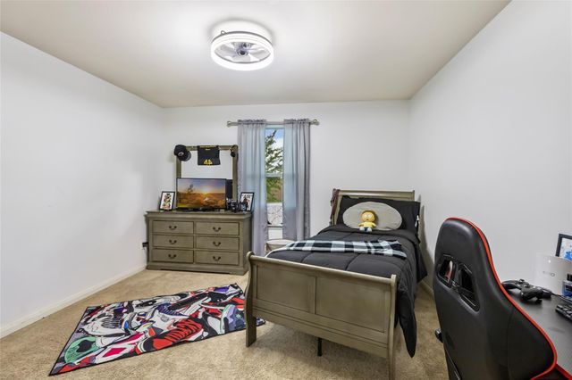 1315 Wallflower Avenue, Baytown, TX 77521