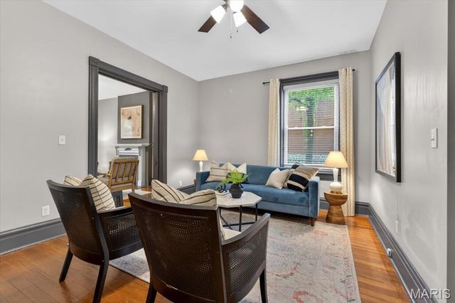 2206 Victor Street, St Louis, MO 63104