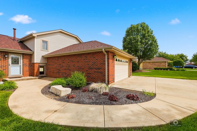 15333 Yorkshire Lane, Orland Park, IL 60462
