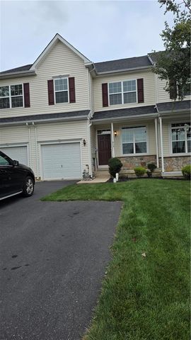 948 King Way, Upper Macungie Twp, PA 18031