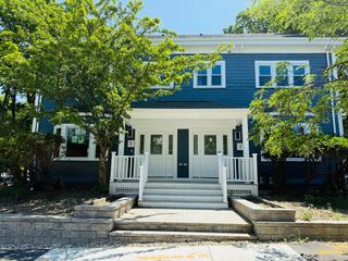 4 Baldwin St 4, Newton, MA 02458