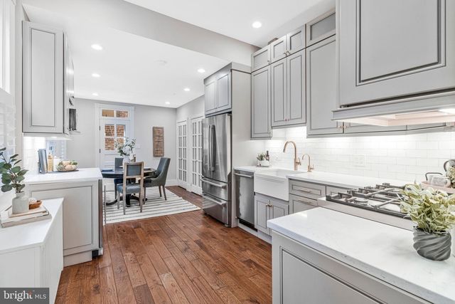 226 N SAINT ASAPH ST, Alexandria, VA 22314