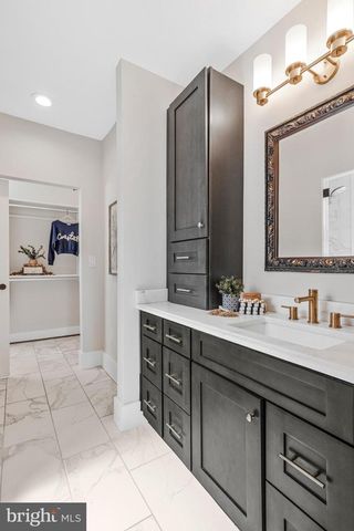 226 N SAINT ASAPH ST, Alexandria, VA 22314