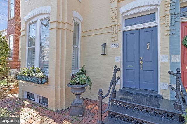 226 N SAINT ASAPH ST, Alexandria, VA 22314