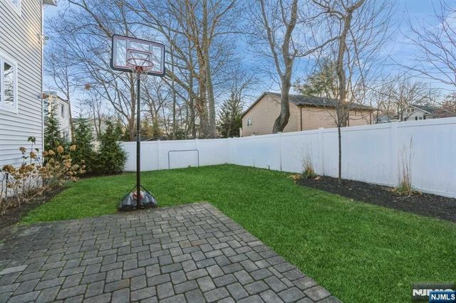 179 5th Street, Cresskill, NJ 07626