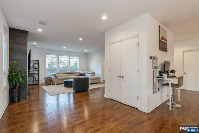 179 5th Street, Cresskill, NJ 07626