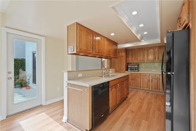 3871 Banyan, Irvine, CA 92606