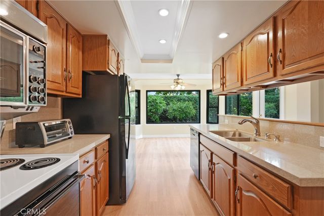 3871 Banyan, Irvine, CA 92606