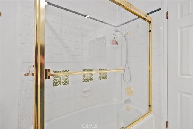 3871 Banyan, Irvine, CA 92606