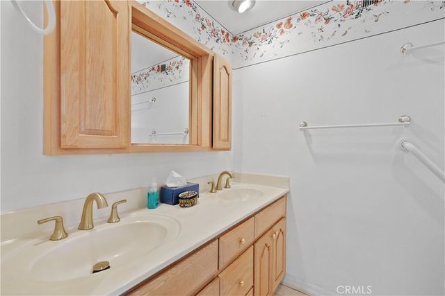 3871 Banyan, Irvine, CA 92606