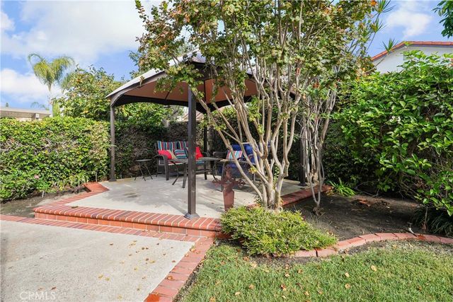 3871 Banyan, Irvine, CA 92606