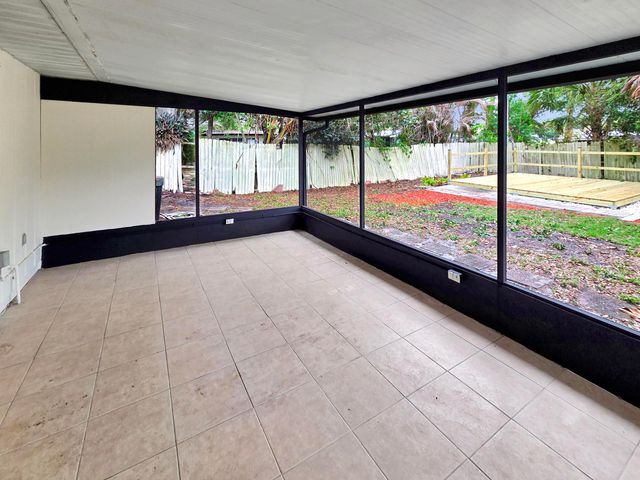 7601 San Carlos Drive, Fort Pierce, FL 34951