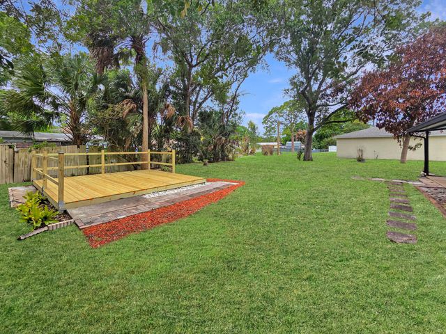 7601 San Carlos Drive, Fort Pierce, FL 34951