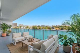 9201 E Bay Harbor Dr 407, Bay Harbor Islands, FL 33154