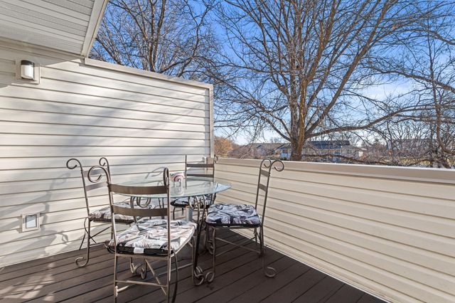 10750 Rockford Road 313, Plymouth, MN 55442