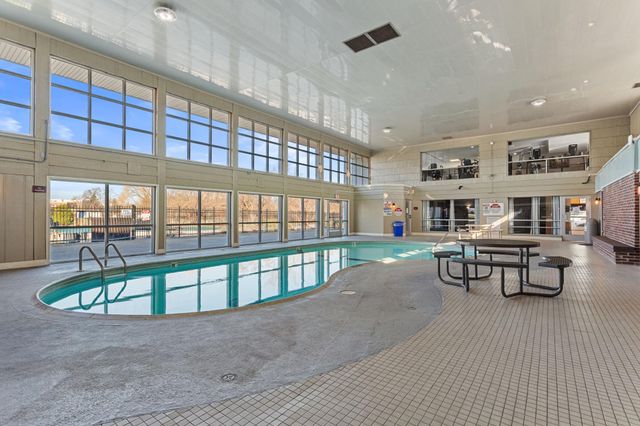 10750 Rockford Road 313, Plymouth, MN 55442