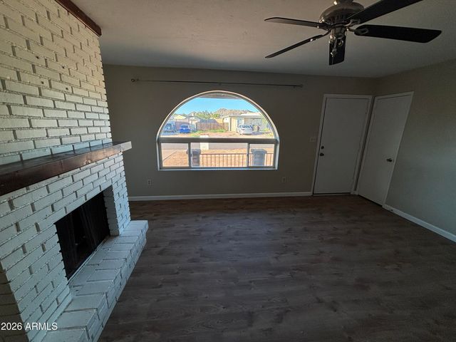 9547 E DALLAS Street, Mesa, AZ 85207