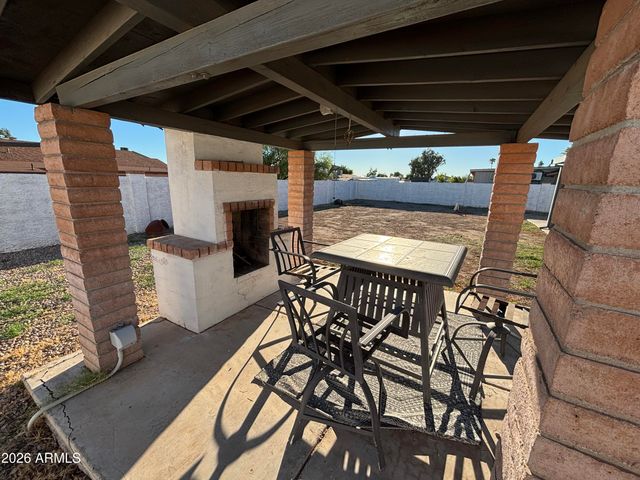 9547 E DALLAS Street, Mesa, AZ 85207