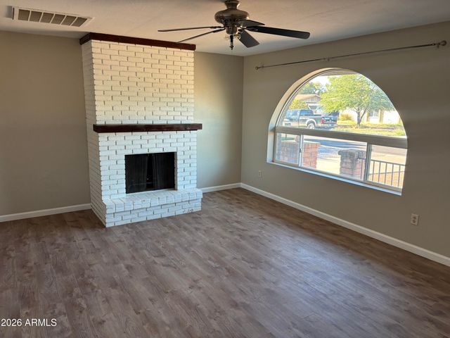 9547 E DALLAS Street, Mesa, AZ 85207