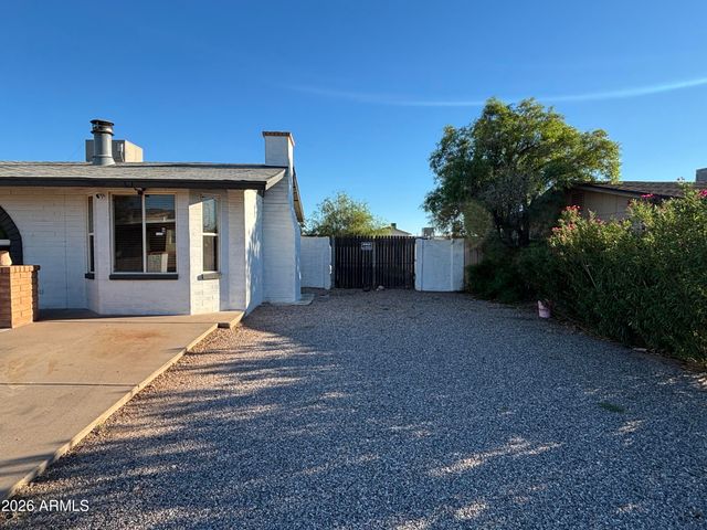 9547 E DALLAS Street, Mesa, AZ 85207