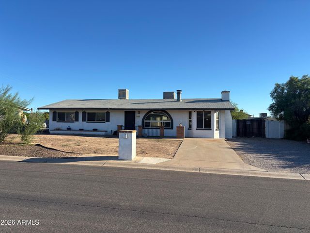 9547 E DALLAS Street, Mesa, AZ 85207