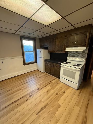 92 Stanton Street 3, Worcester, MA 01605