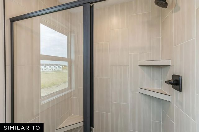 730 NE Crossing Oaks Drive, Ankeny, IA 50021