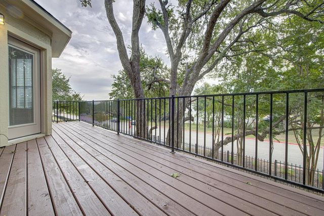 45 Cypress Knee LN 86, Lakeway, TX 78734