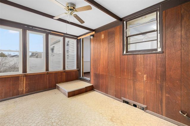 16 Vista Drive, Lincoln, RI 02865